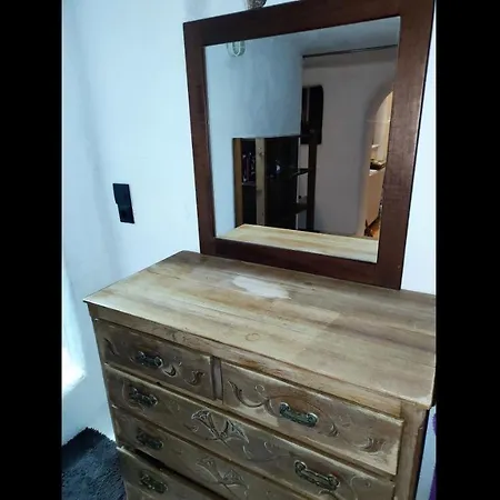 Artemis Pyrgi No1 בית נופש *