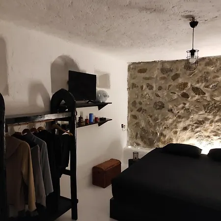 Artemis Pyrgi No1 * פלאטיס יאלוס